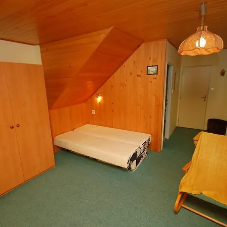 Ferienhaus Holiday In 2514 Mladé Buky